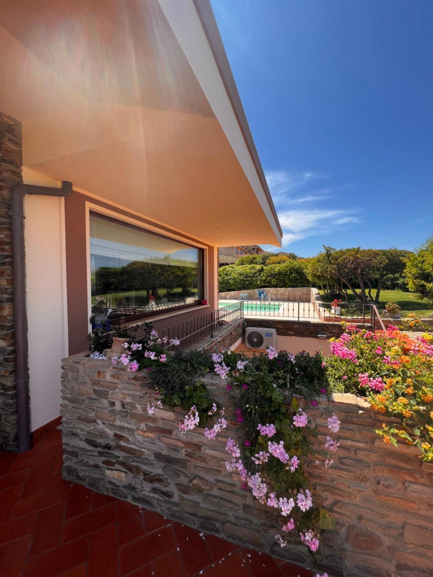 Villa Patrizia Stintino Luaran gambar